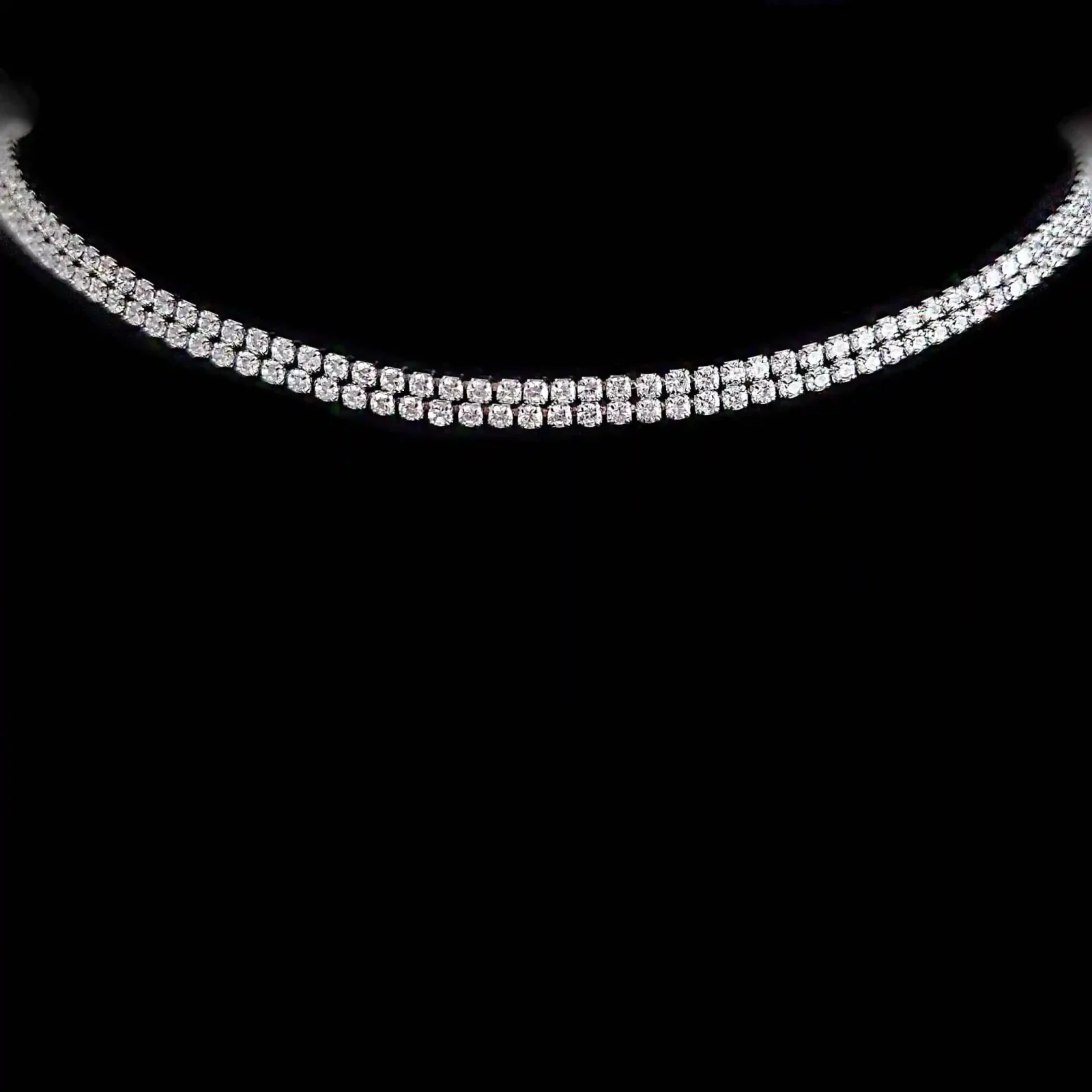 Luxusní dvojitý štrasový náhrdelník „Diamantová elegance“ z chirurgické oceli se zirkony č. 1851